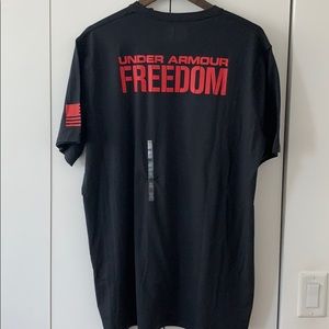 UNDER ARMOUR HEATGEAR Tee